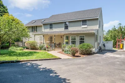 12-r Bayberry Ln