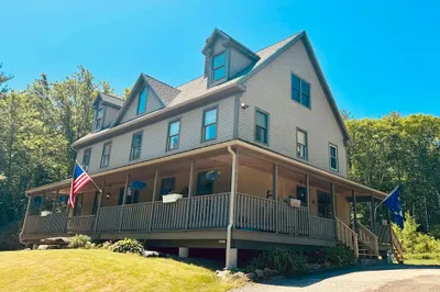50 Riedell Road 1