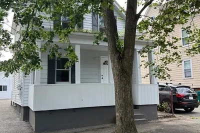 70 Robinson Street