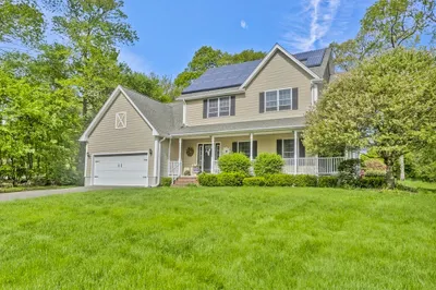 63 Oak Ridge Dr 1