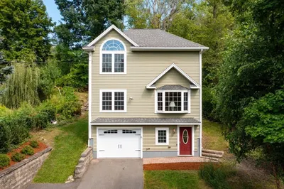 81 River Road 1