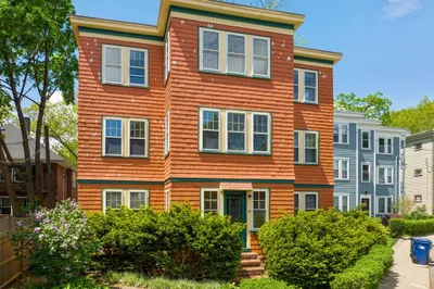 27 Goldsmith Street #3