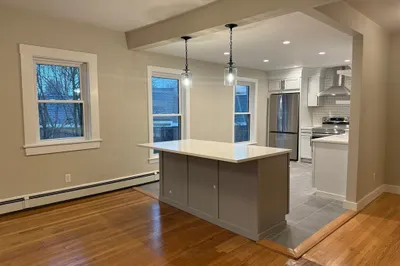 417 Auburn Street #2L 1