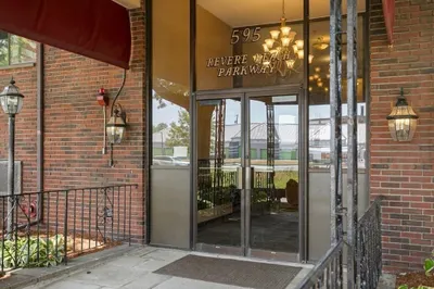 595 Revere Beach Pkwy #22 1