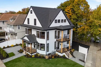 25 Beechwood Avenue #2 1
