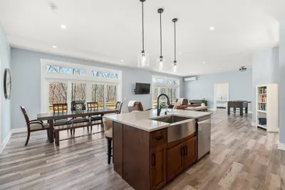 22 Woodbury Street #22 1
