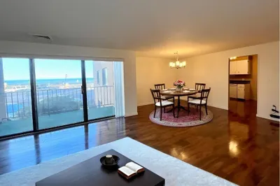295 Lynn Shore Dr #105