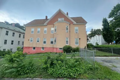 57 Paine St 1