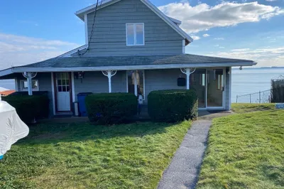 89 R Bass Point Rd #1 1