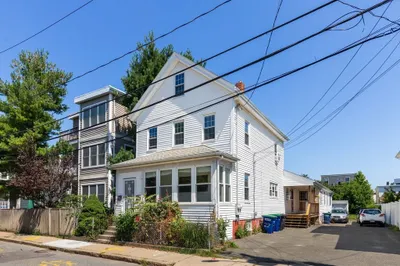 22 Clyde St 1