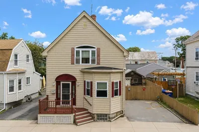 52 Florence St