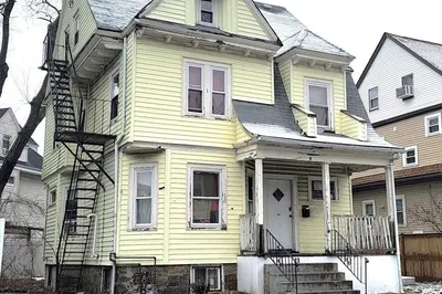 33 Vassar Street #2