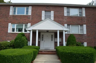 22 Roosevelt Rd #4 1