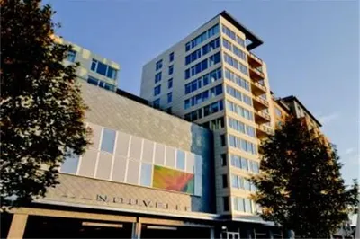 10 Nouvelle Way #701S 1