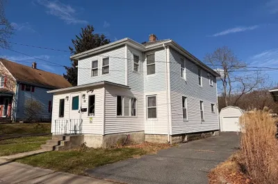 10 Huntington Avenue 1