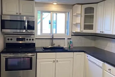 223 East St #2