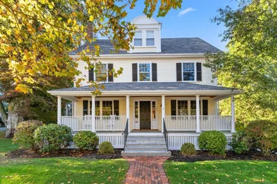 209 Waltham St 1
