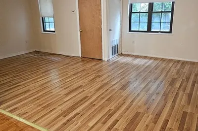 25 Eagle Ave #4