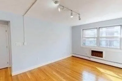 10 Commonwealth Ct #10-6