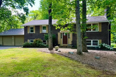 866 Burts Pit Rd 1