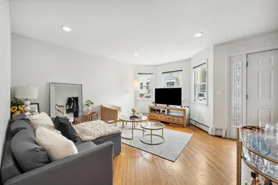 451 E. 8th St #451