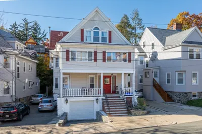 44 Grace St 1