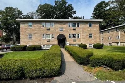 14 Auna Drive #1
