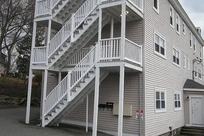 6r Salem Street #6 1