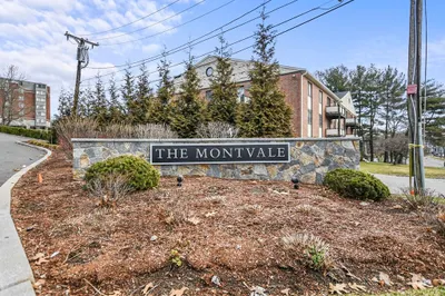 100 Ledgewood Drive #516 1