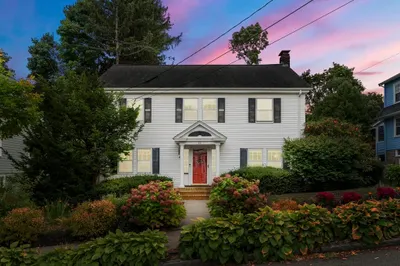 34 Robbins Road 1