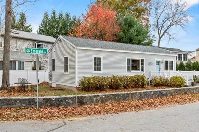 29 Emerald Ave