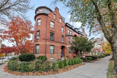 1880 Beacon St #6 1