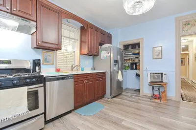 45 Mozart St ##2