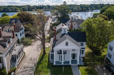 5 Ashland Ave 1