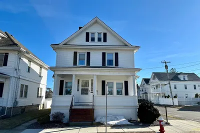 32 Priscilla St