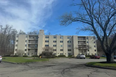 300 Park Terrace Dr #322 1