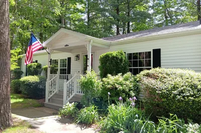 1806 Oak Point Drive