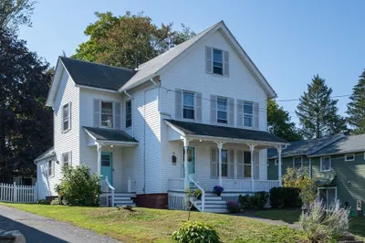34 Ward Ave