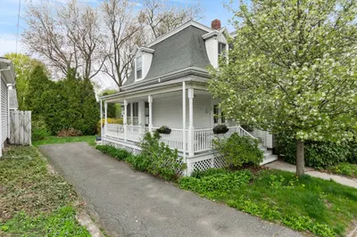 204 Washington Street #1 1