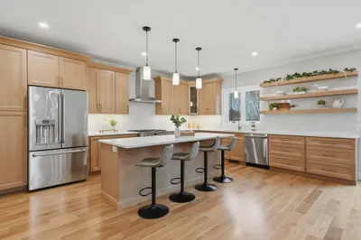 126 Green Street 1
