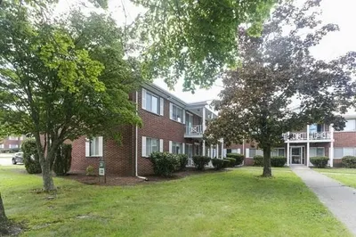 32 Bayberry Dr #3 1