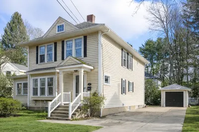 16 Intervale Road 1