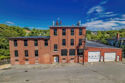 81-83 Holly Street 1