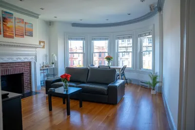857 Beacon St #41 1