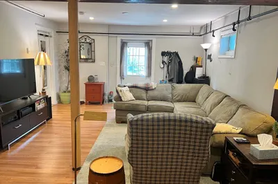 3 Allen Rd #1