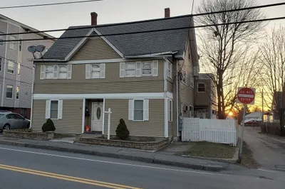 166 Central St 1
