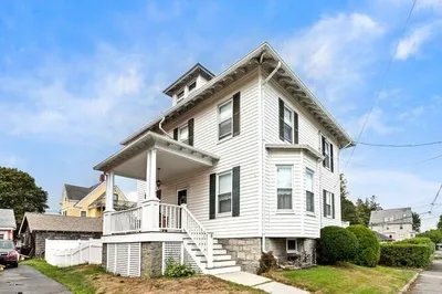 6 Beauport Ave 1