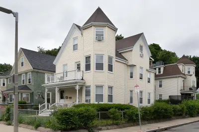 8 Mckone St #1