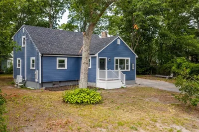 12 Chippewa Dr