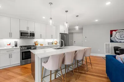 150 Hancock St #102
